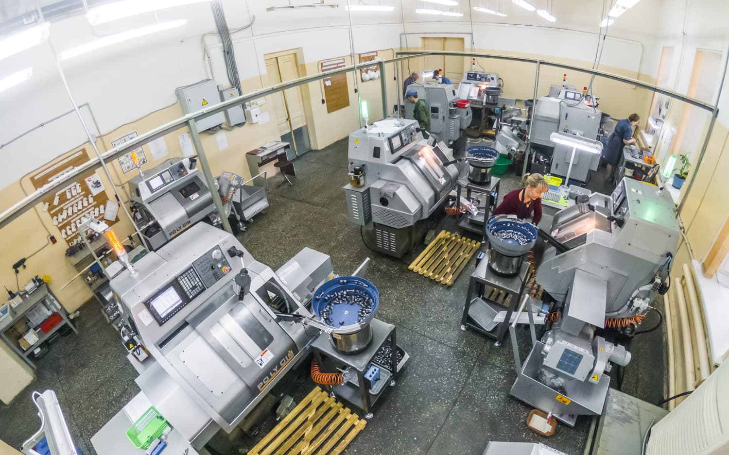 производство штуцера